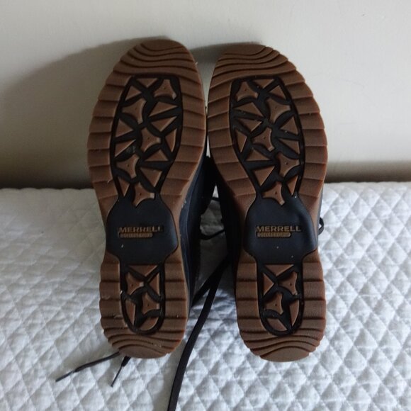 Merrell Eventyr Bluff Waterproof Hiking Boots – Wmns 9.5 - Picture 9 of 11